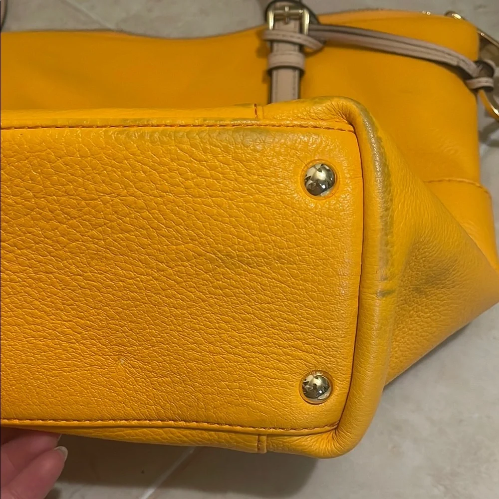 MICHAEL KORS - Yellow Leather Tote Bag - EUC - Picture 10 of 13